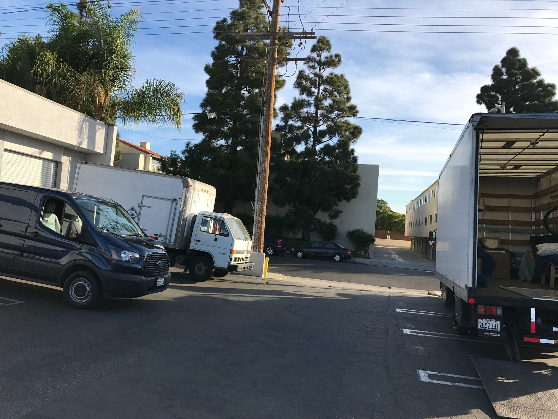 Free Parking for cars and Grip Trucks in Parking Lot